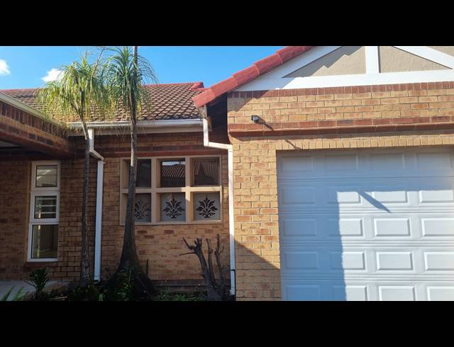 4 BEDROOM HOUSE FOR SALE IN AVIARY HILL